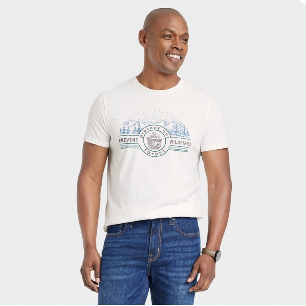 ⭐️ Goodfellow & Co Men's White Smokey Bear Graphic Tee XL